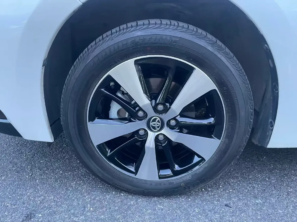 2019 Toyota Levin Hybird E+ 1.8L 99HP L4 E-CVT PHEV 10.5KWH,autocango,china used car exporter,china ev exporter,chinese used car exporter,chinese used ev exporter