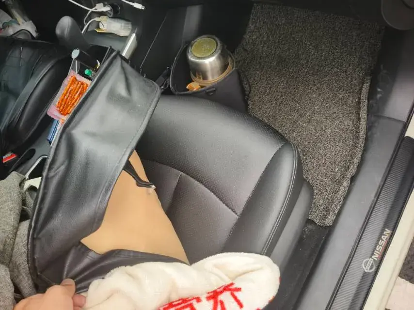 2021 NISSAN SYLPHY thumbnail 4