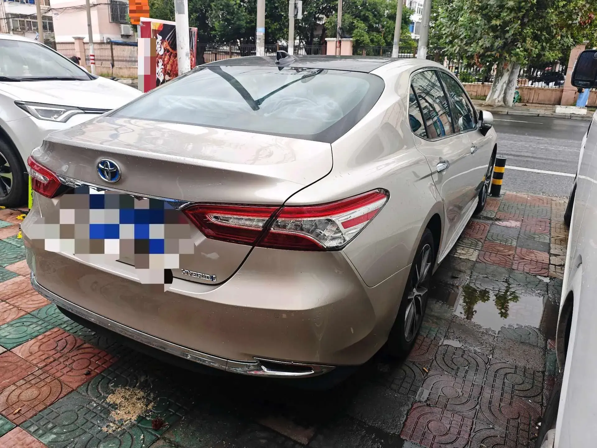 2023 TOYOTA CAMRY thumbnail 4