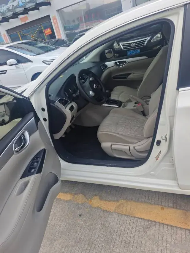 2019 NISSAN SYLPHY thumbnail 2