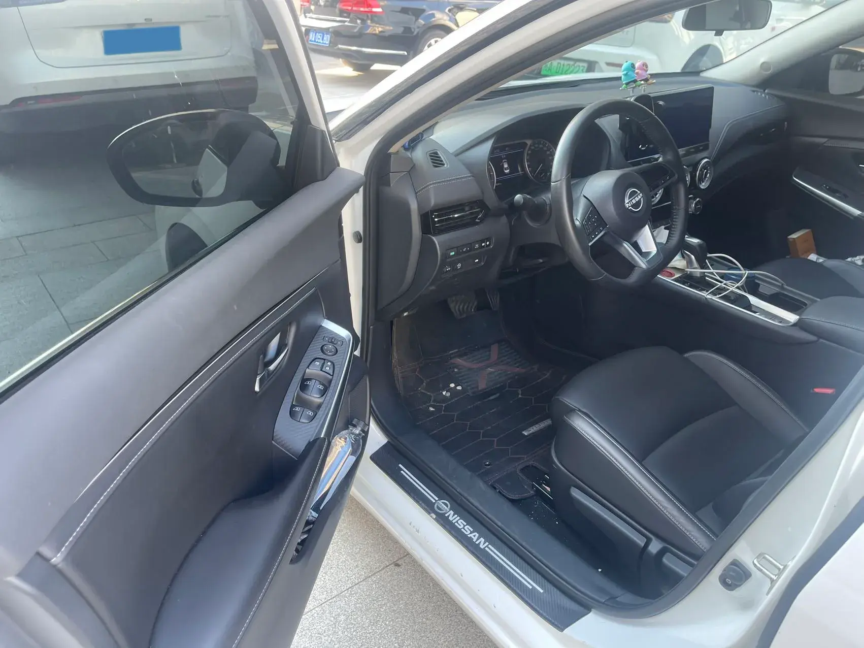 2023 NISSAN SYLPHY thumbnail 3