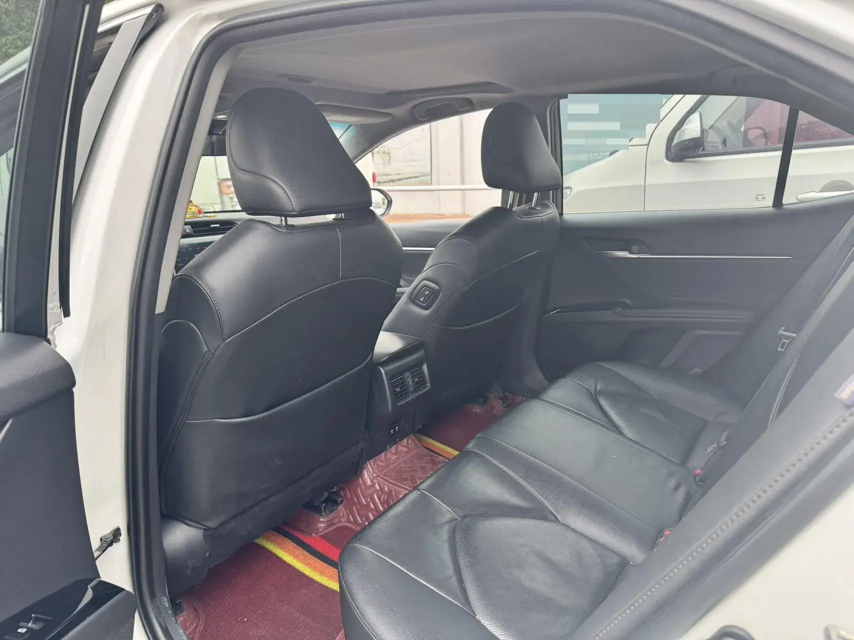 2019 TOYOTA CAMRY thumbnail 3