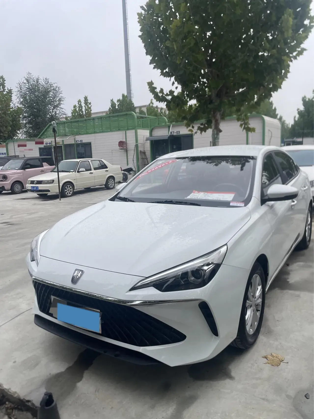 2023 ROEWE I5 view 1