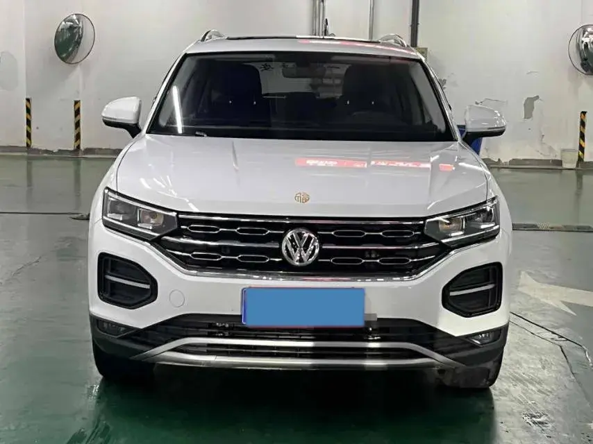 2020 VOLKSWAGEN TAYRON thumbnail 2