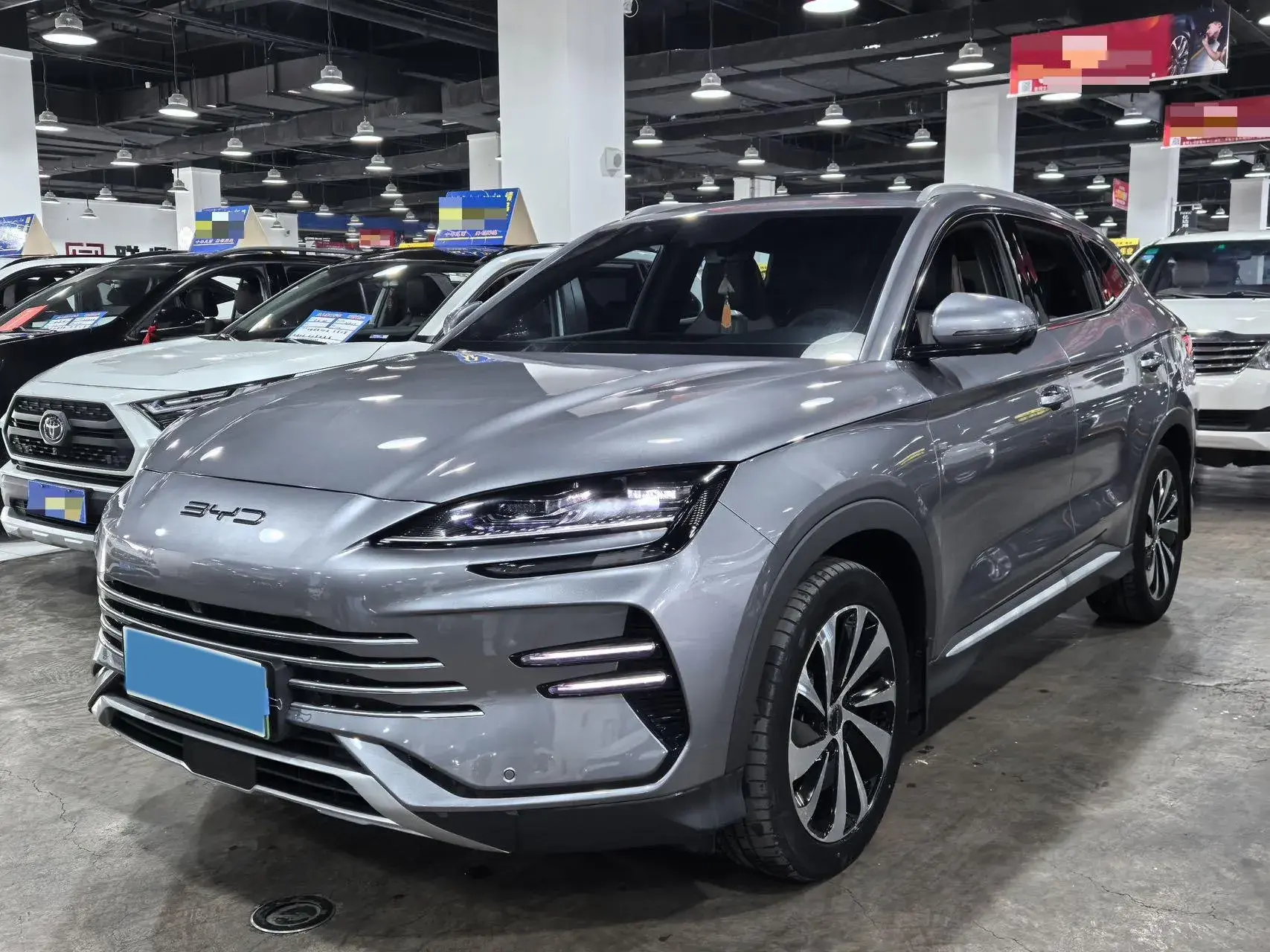 2023 BYD SONG view 1