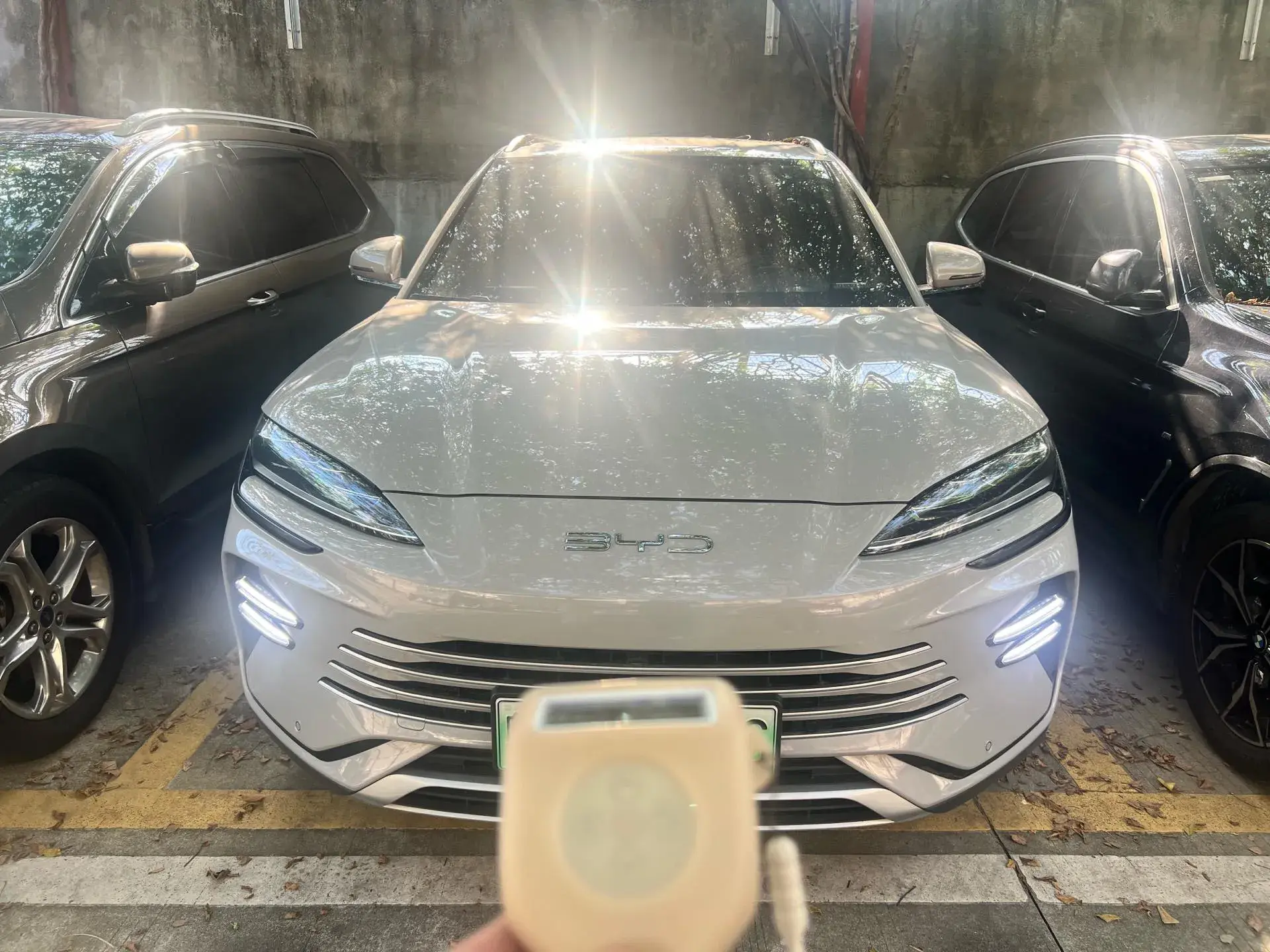 2024 BYD SONG thumbnail 2