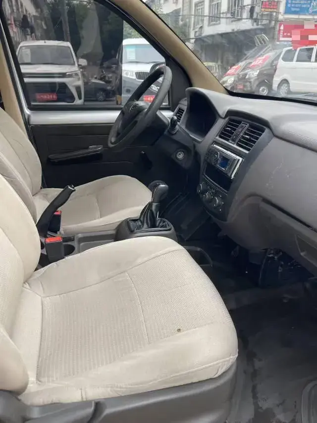 2019 WULING RONGGUANG thumbnail 3