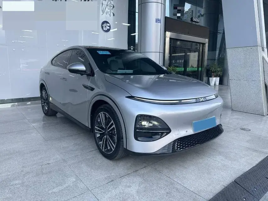 2023 XPENG G6 thumbnail 3