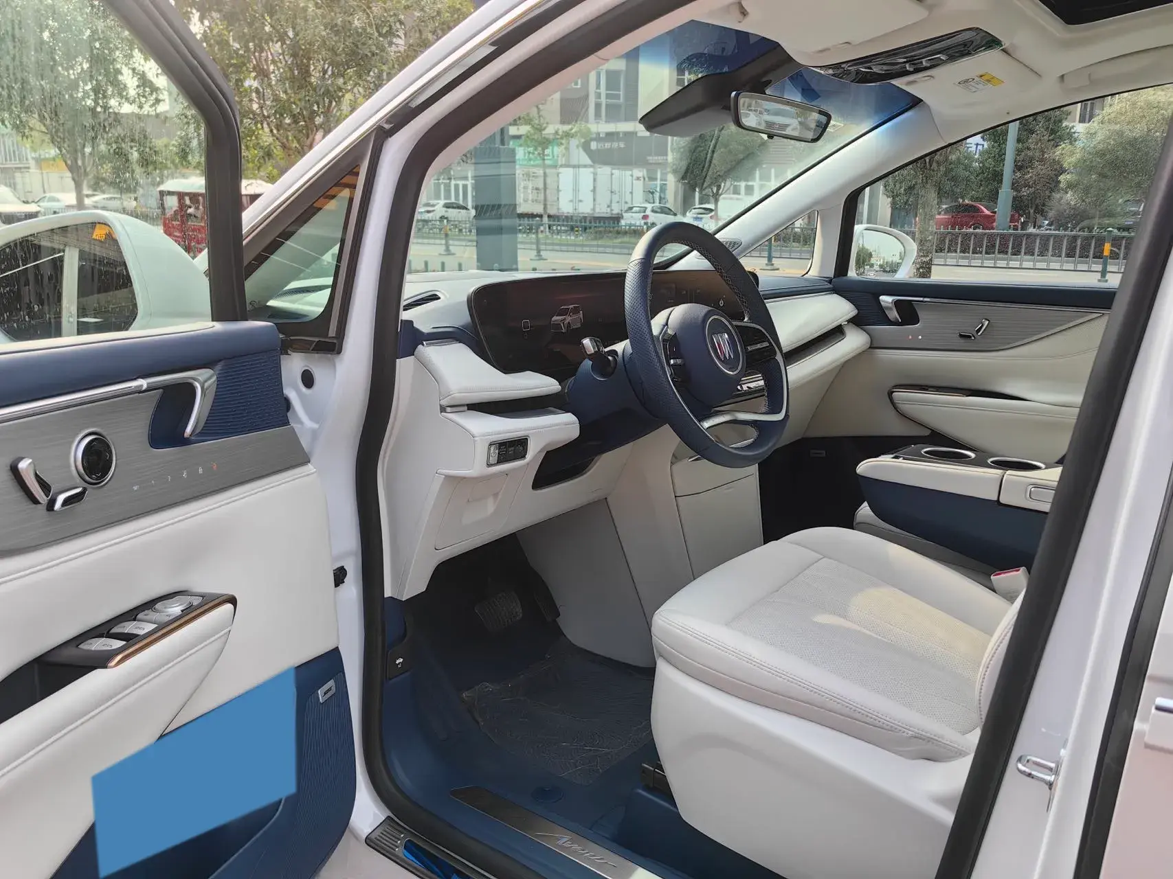 2024 BUICK GL8 thumbnail 4