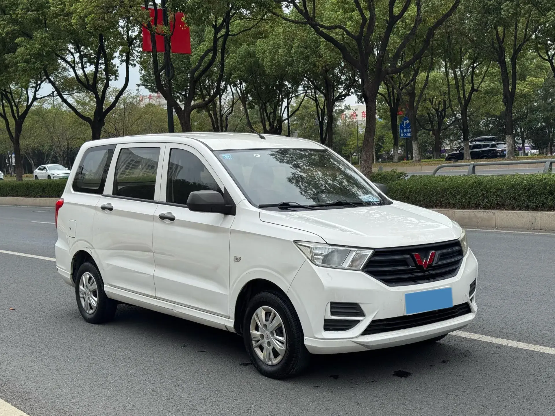 2019 WULING HONGGUANG thumbnail 3
