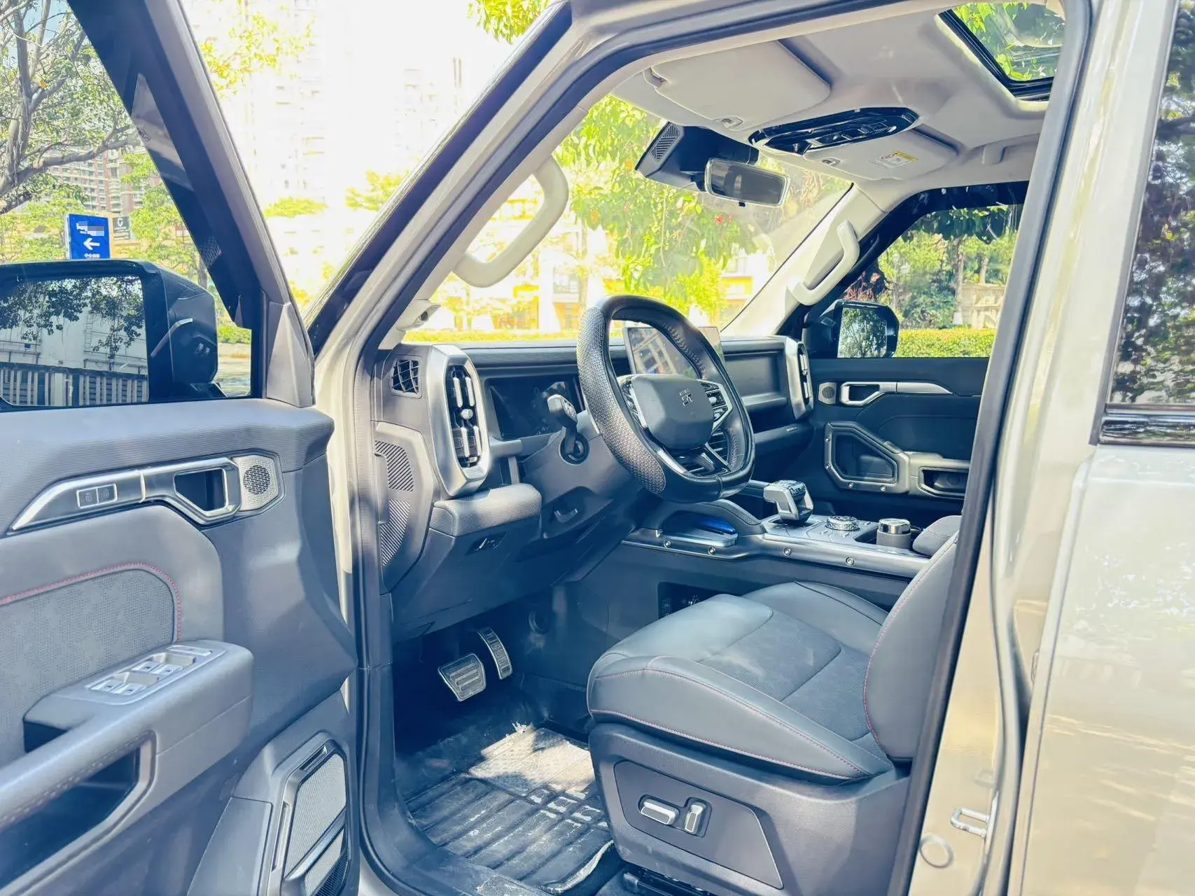 2023 JETOUR TRAVELLER thumbnail 4