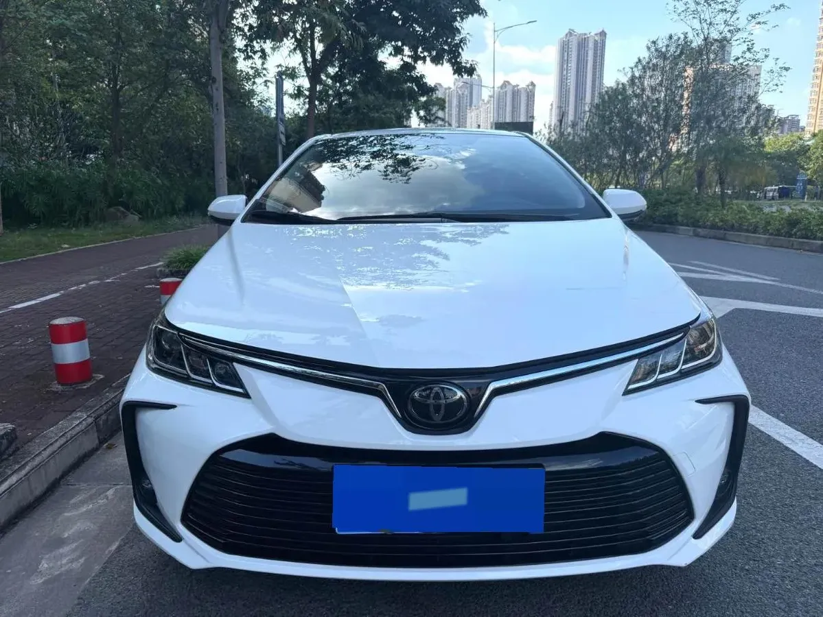 2021 Toyota Corolla 1.2T 116HP L4 CVT,autocango,china used car exporter,china ev exporter,chinese used car exporter,chinese used ev exporter