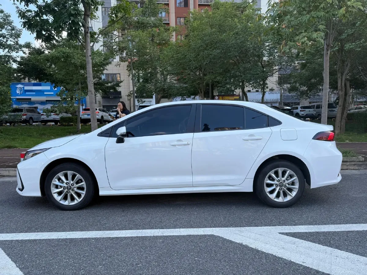 2021 Toyota Corolla 1.2T 116HP L4 CVT,autocango,china used car exporter,china ev exporter,chinese used car exporter,chinese used ev exporter