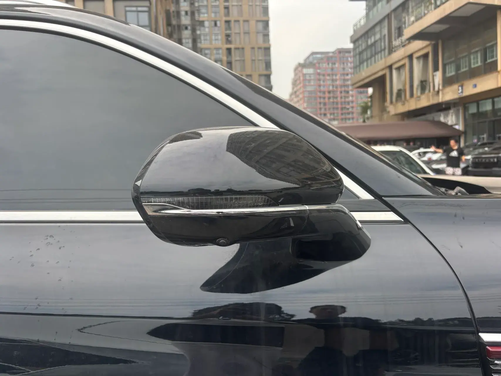 2023 HONGQI HS5 thumbnail 4