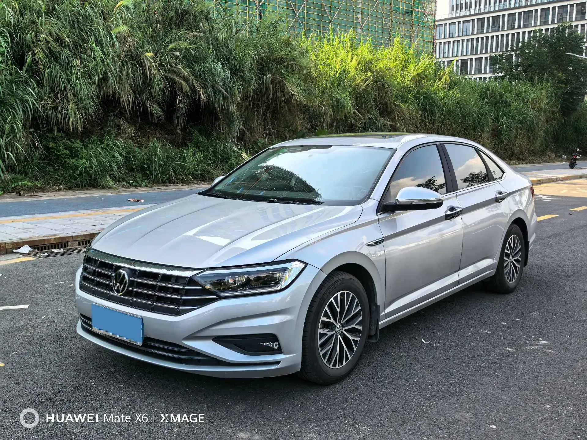 2020 VOLKSWAGEN SAGITAR view 1