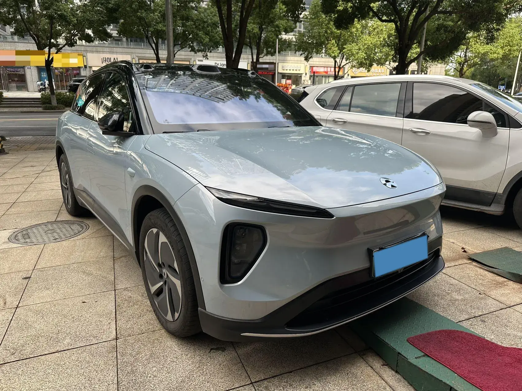 2023 NIO ES6 thumbnail 3