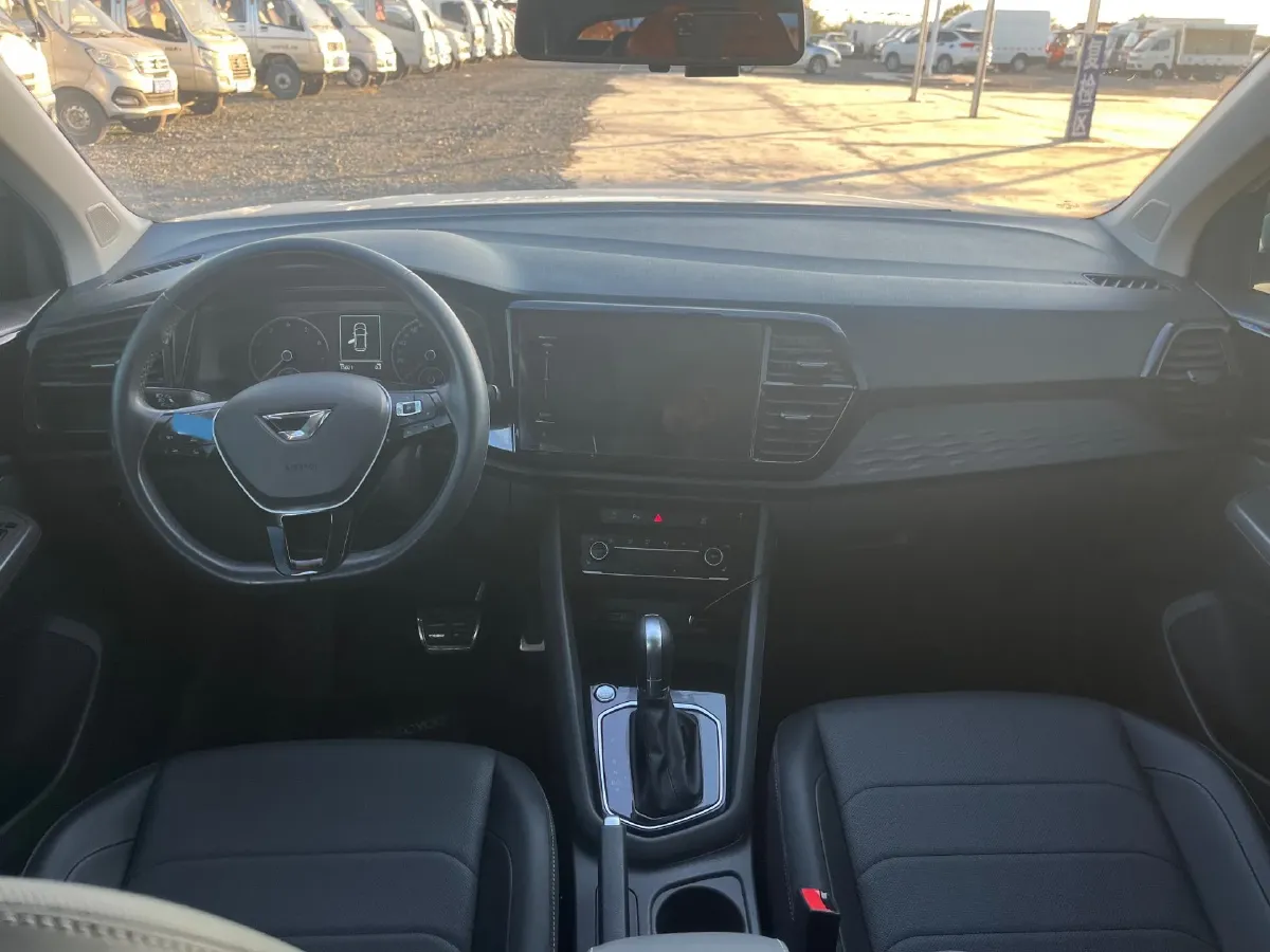 2019 Jetta VS5 1.4T 150HP L4 6AT,autocango,china used car exporter,china ev exporter,chinese used car exporter,chinese used ev exporter