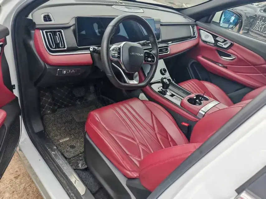 2025 JETOUR X70 thumbnail 2