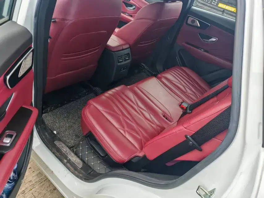 2025 JETOUR X70 thumbnail 3