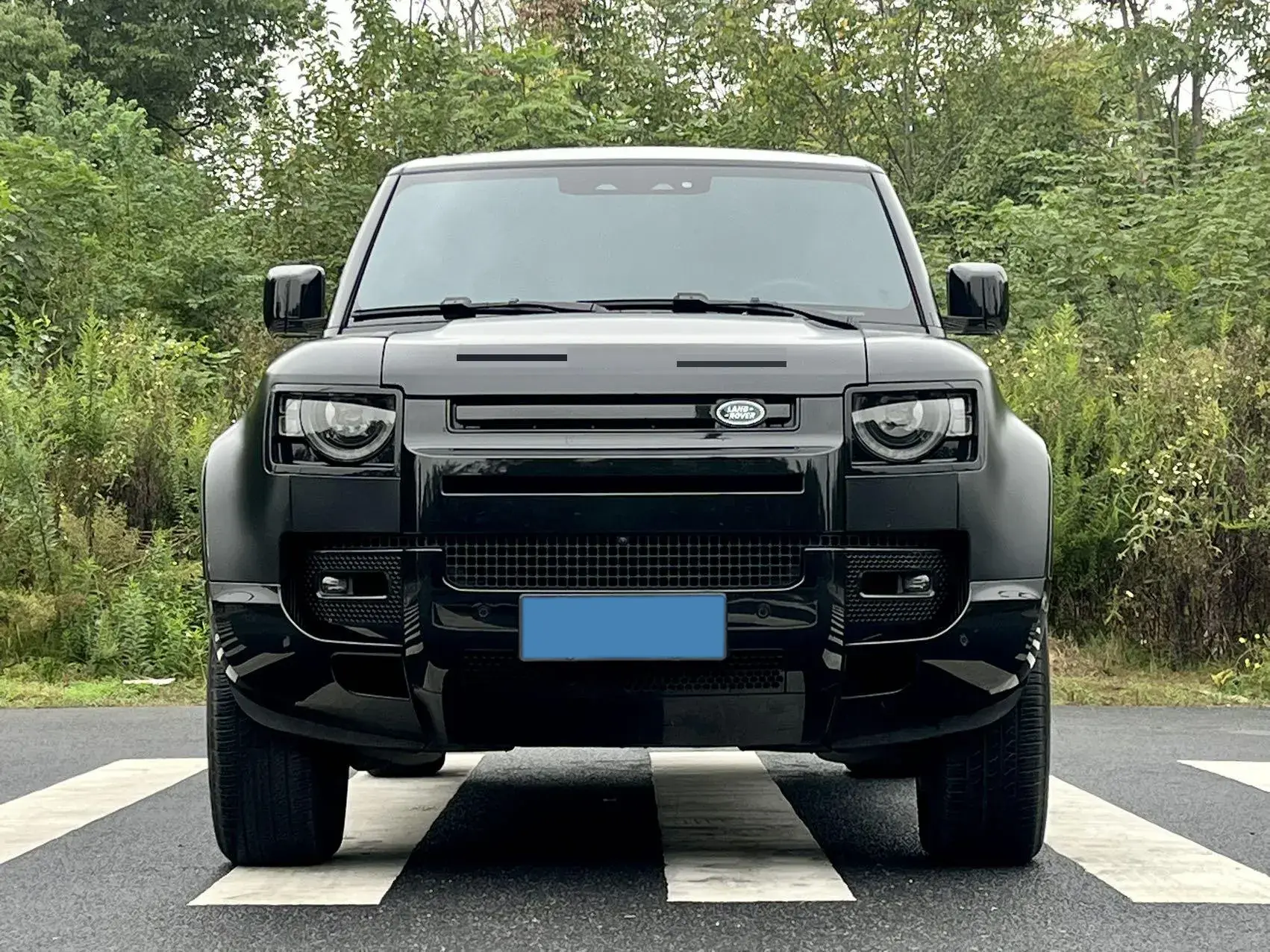 2024 LAND ROVER thumbnail 2