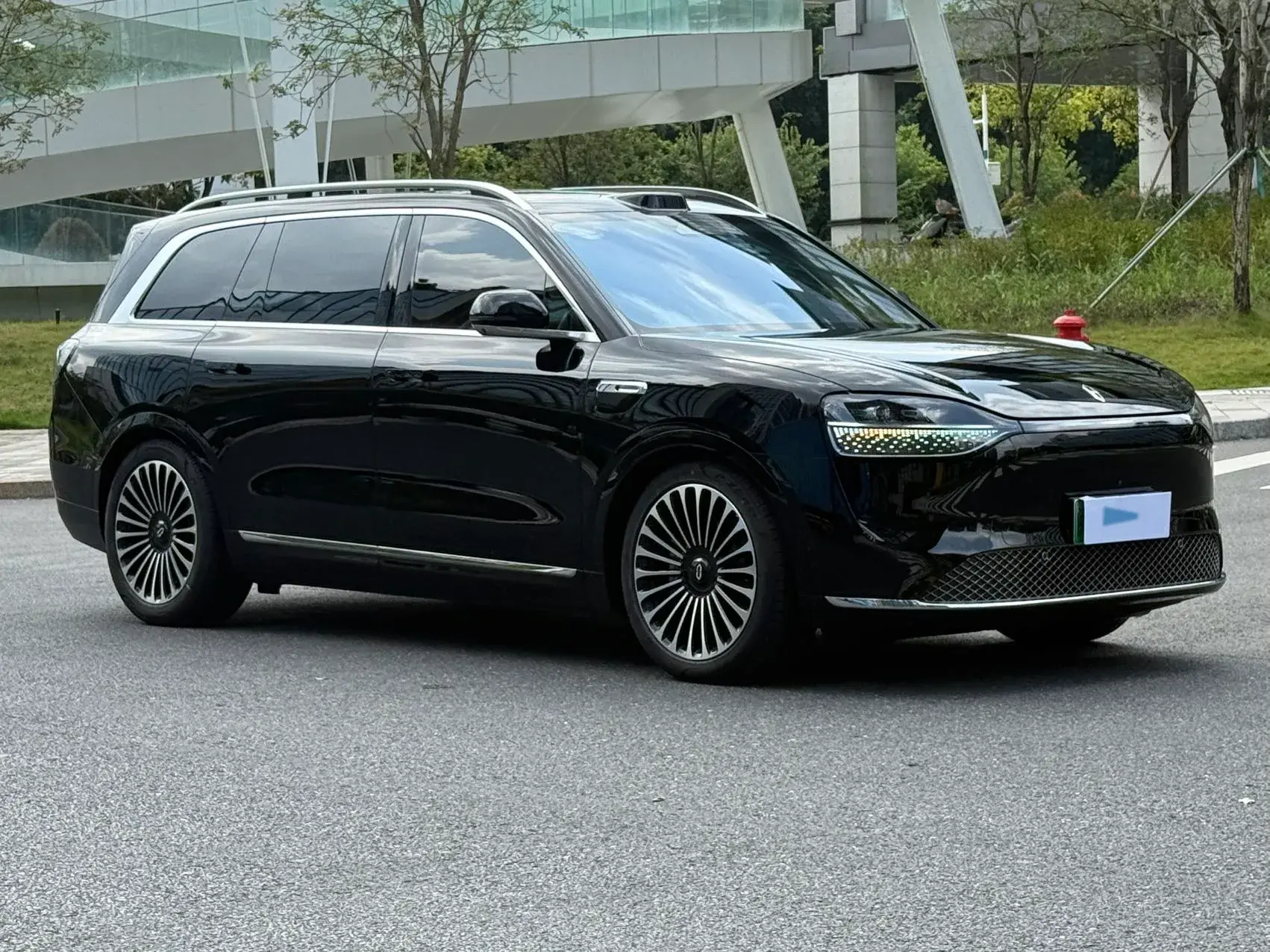 2024 AITO AITO thumbnail 3