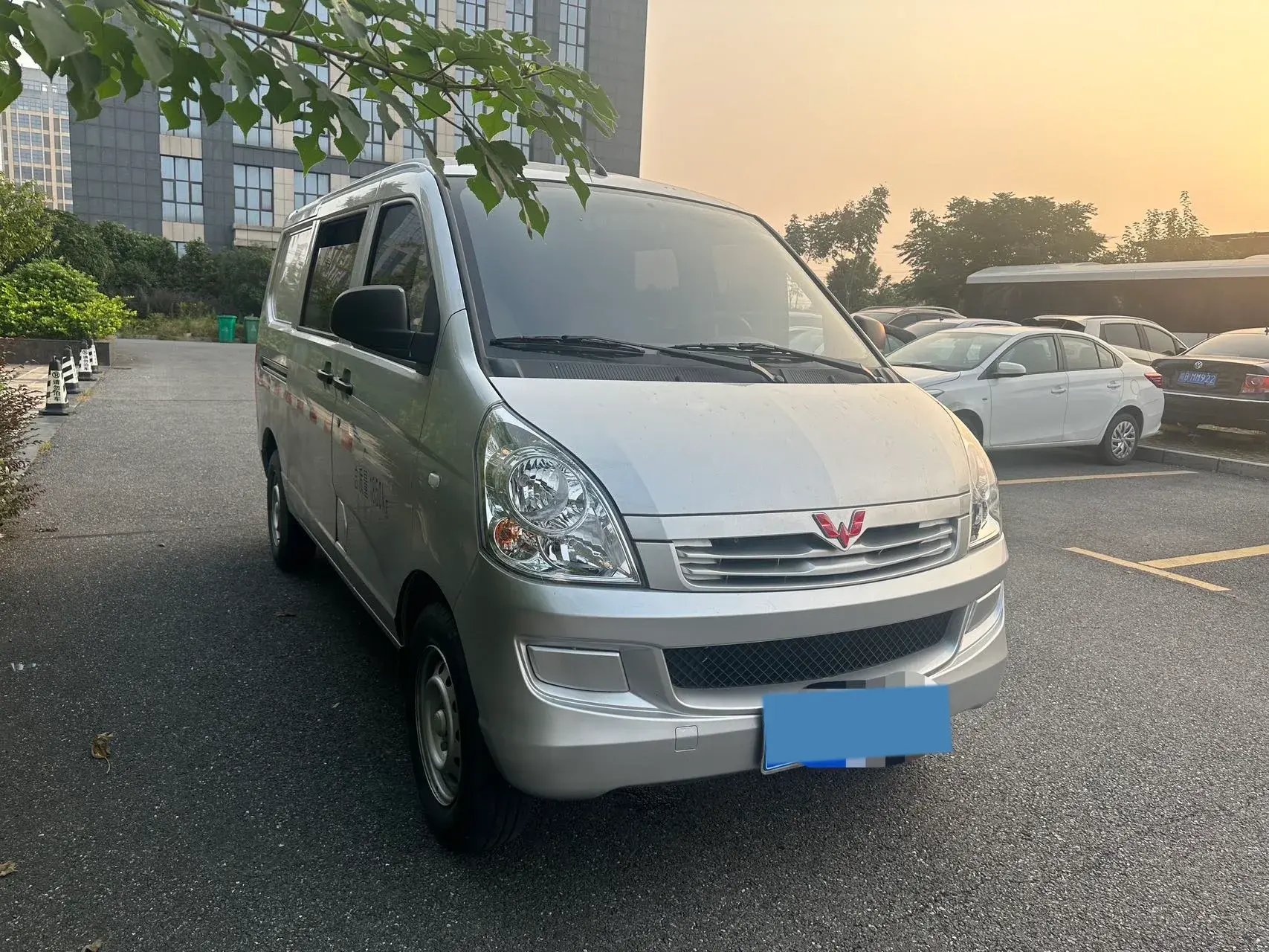 2019 WULING ZHIGUANG thumbnail 3