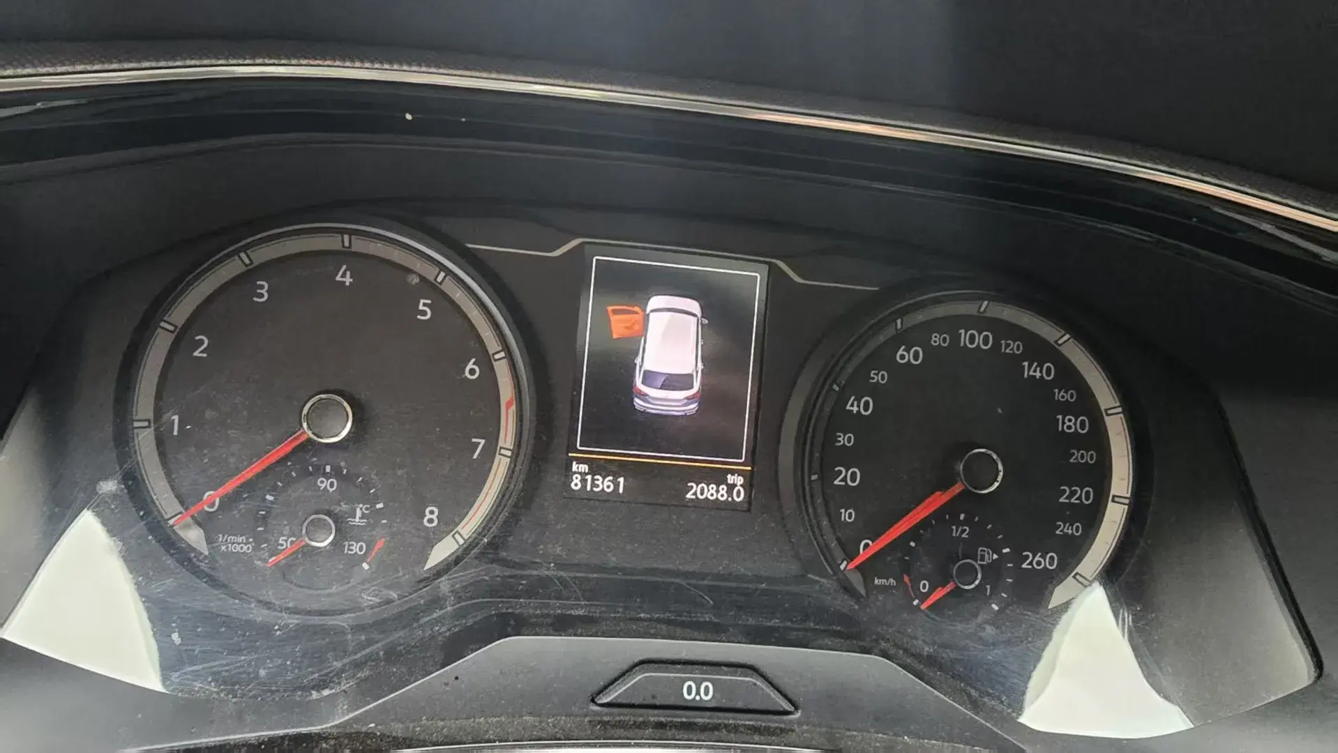 2019 VOLKSWAGEN TAYRON thumbnail 3