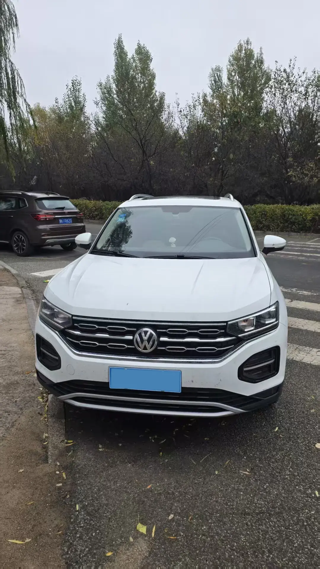 2019 VOLKSWAGEN TAYRON thumbnail 2