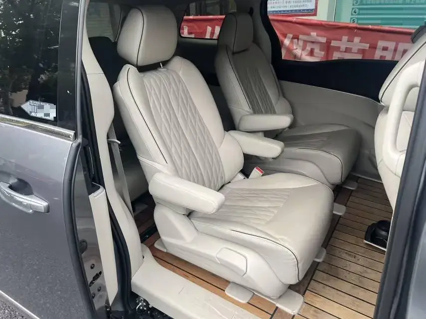 2021 BUICK GL8 thumbnail 4