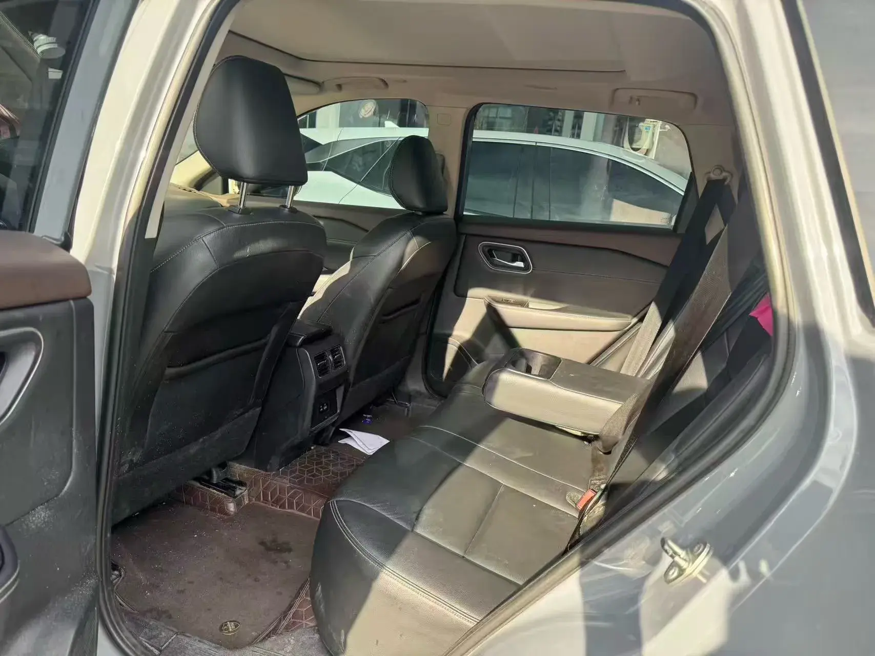 2021 NISSAN X-TRAIL thumbnail 4