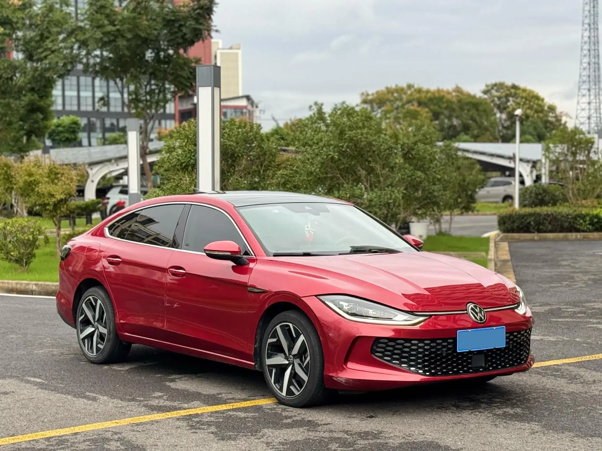 2022 VOLKSWAGEN LAMANDO thumbnail 3