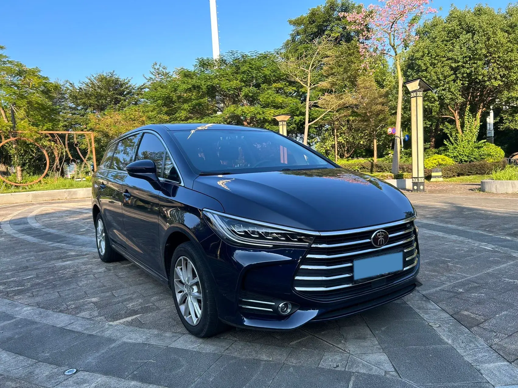 2019 BYD SONG thumbnail 2