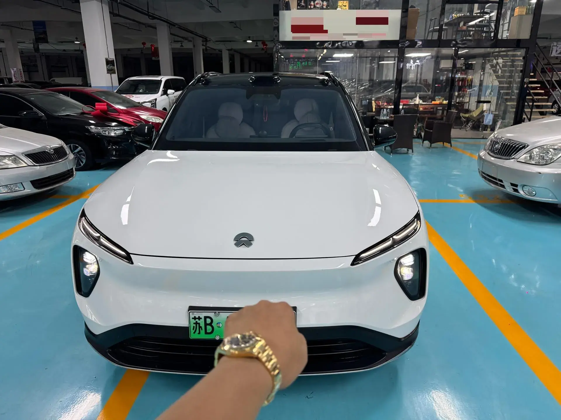 2024 NIO ES6 thumbnail 2