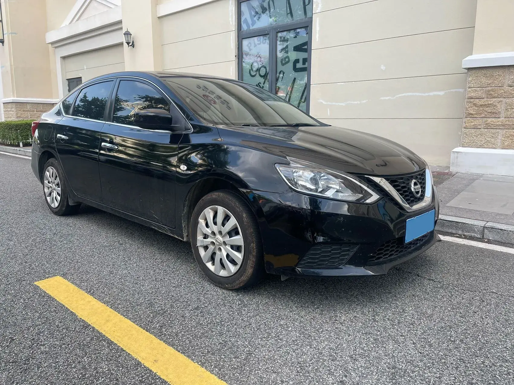 2019 NISSAN SYLPHY thumbnail 3