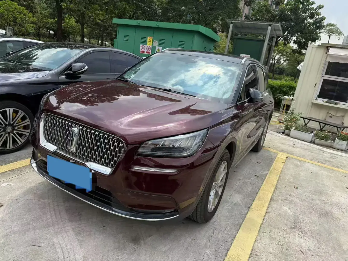 2020 LINCOLN CORSAIR view 1