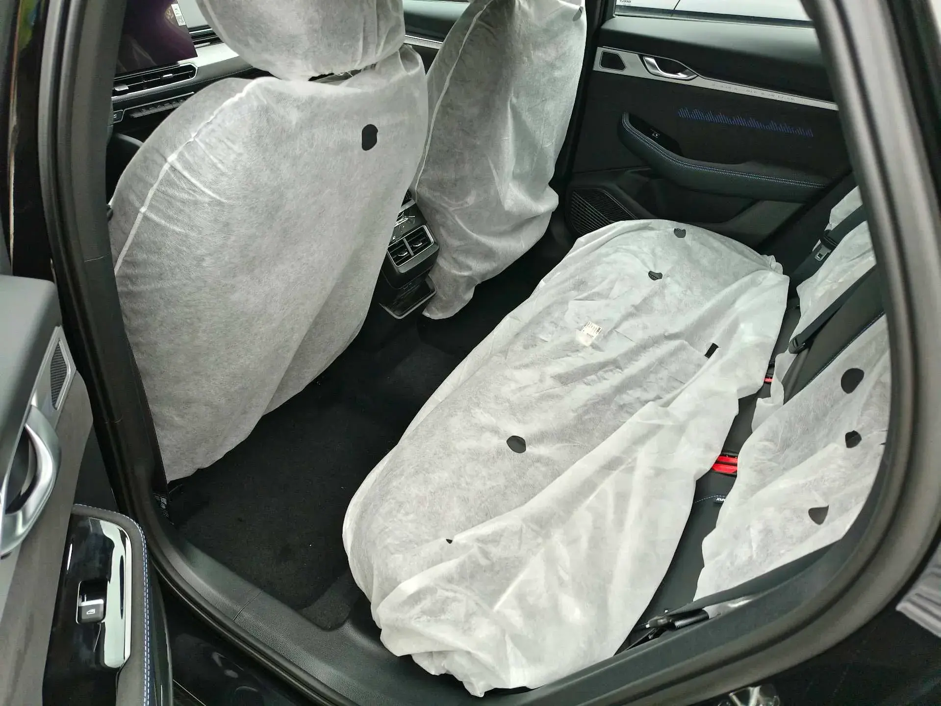 2025 GEELY PREFACE thumbnail 3