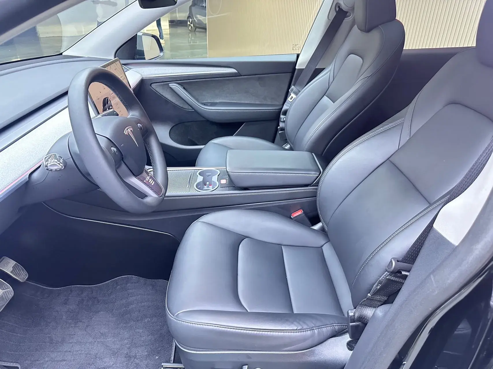 2023 TESLA MODEL thumbnail 4