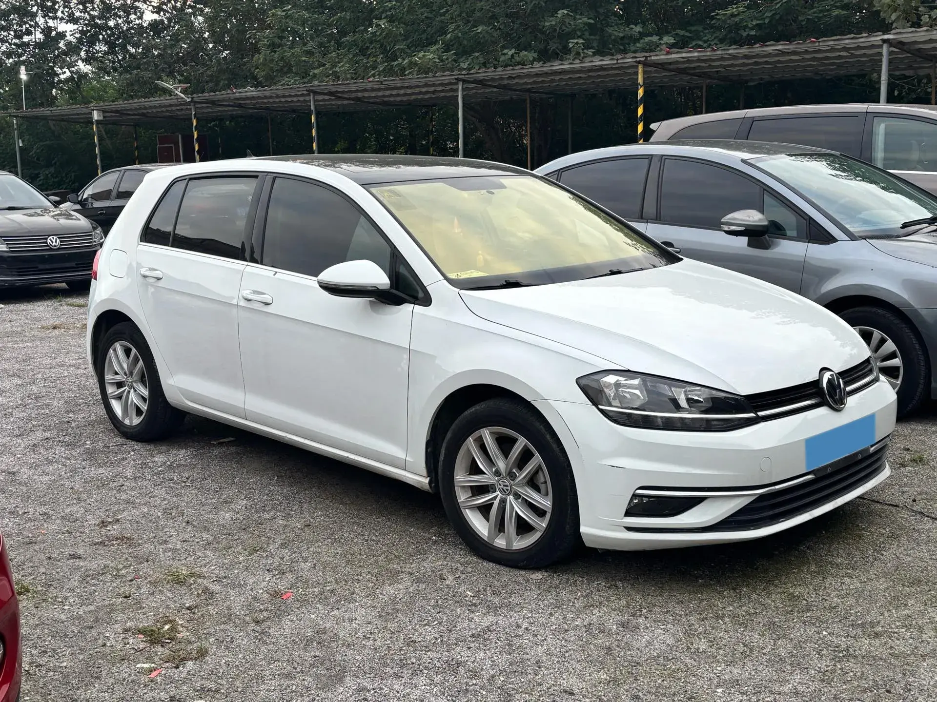 2019 VOLKSWAGEN GOLF thumbnail 2