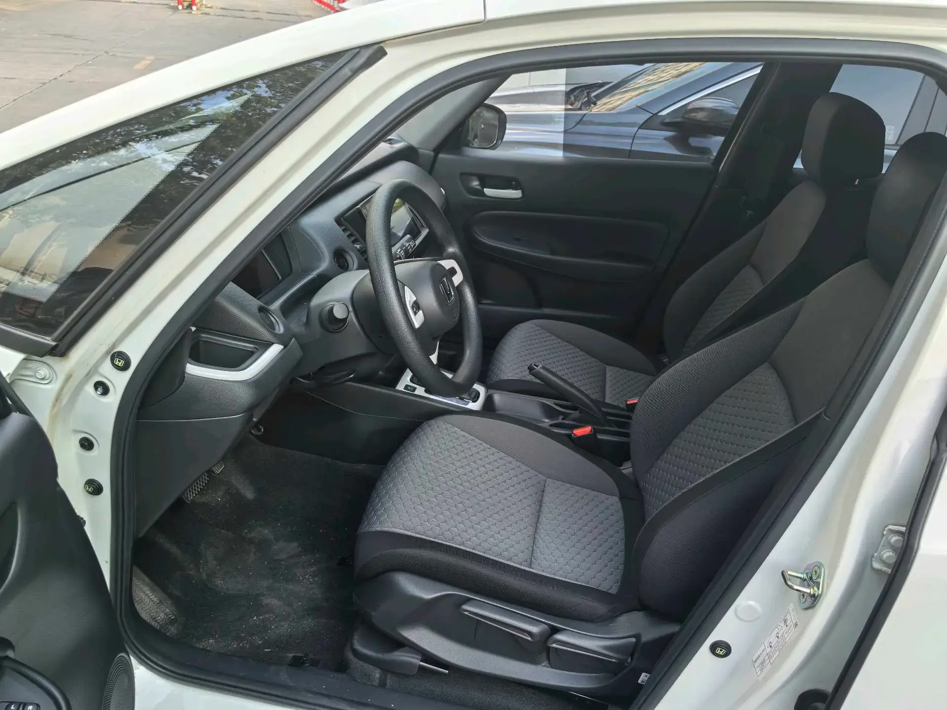 2022 HONDA FIT thumbnail 4