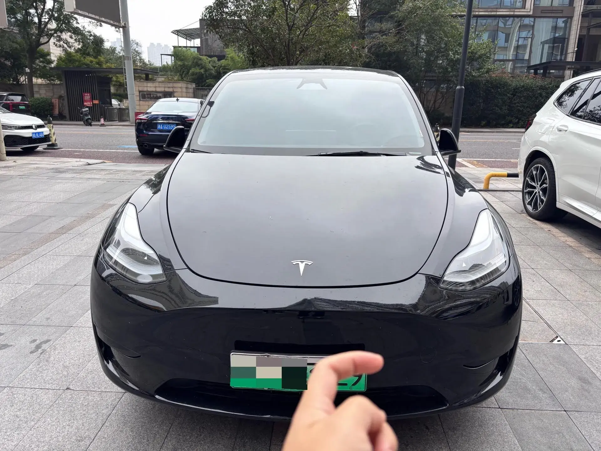 2023 TESLA MODEL thumbnail 2