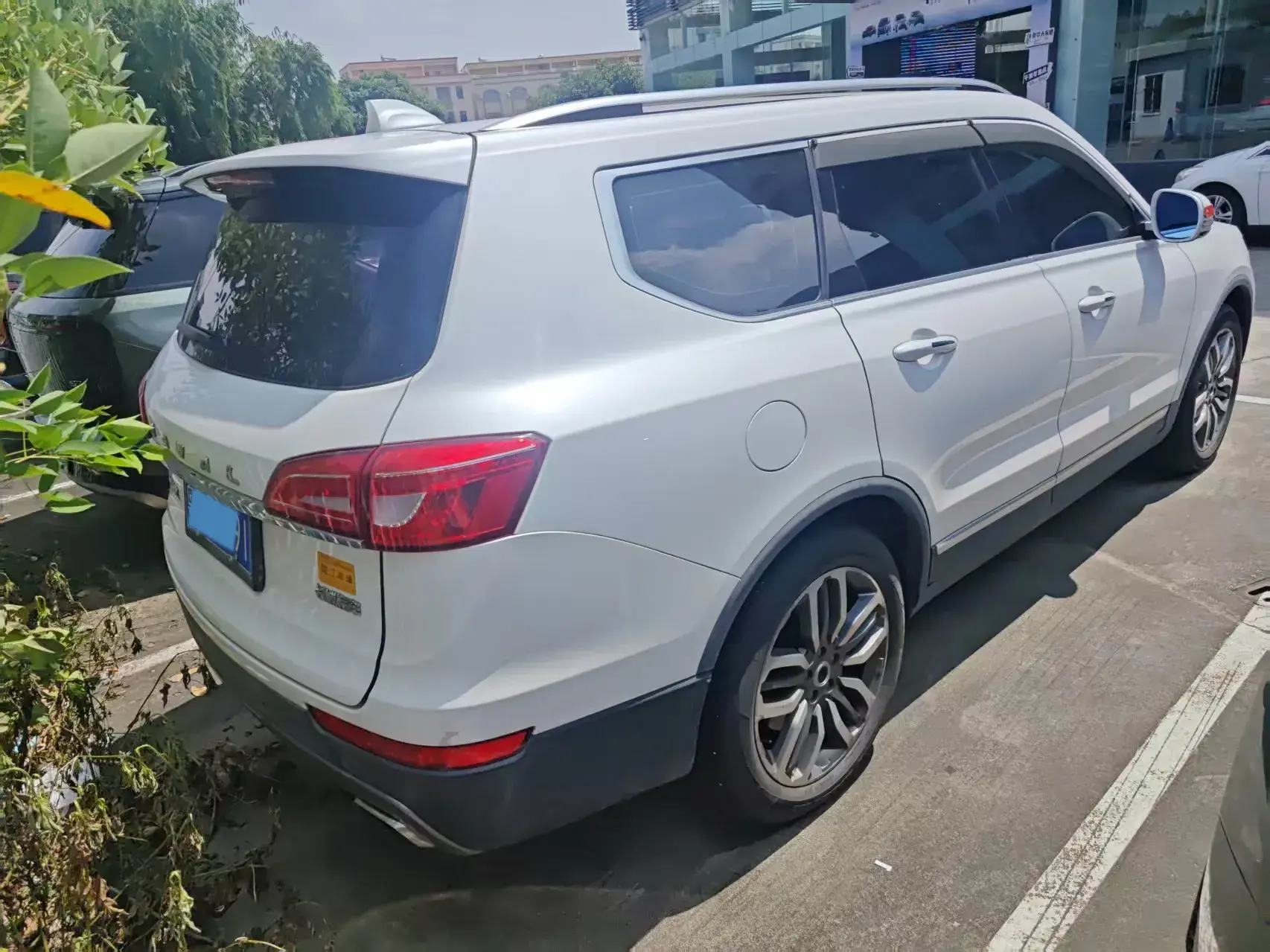 2017 HAVAL H7 thumbnail 3