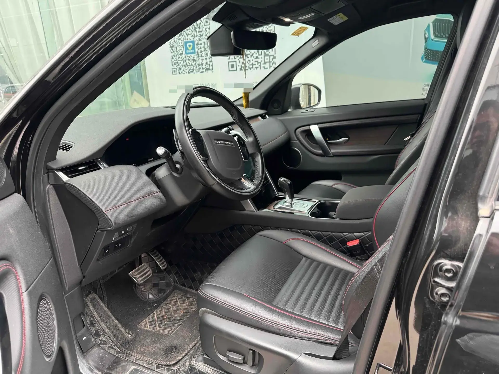 2020 LAND ROVER thumbnail 3