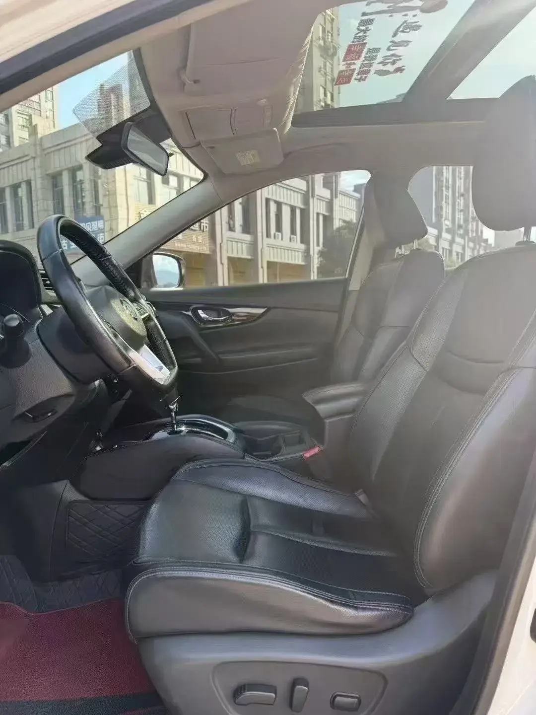 2020 NISSAN X-TRAIL thumbnail 4