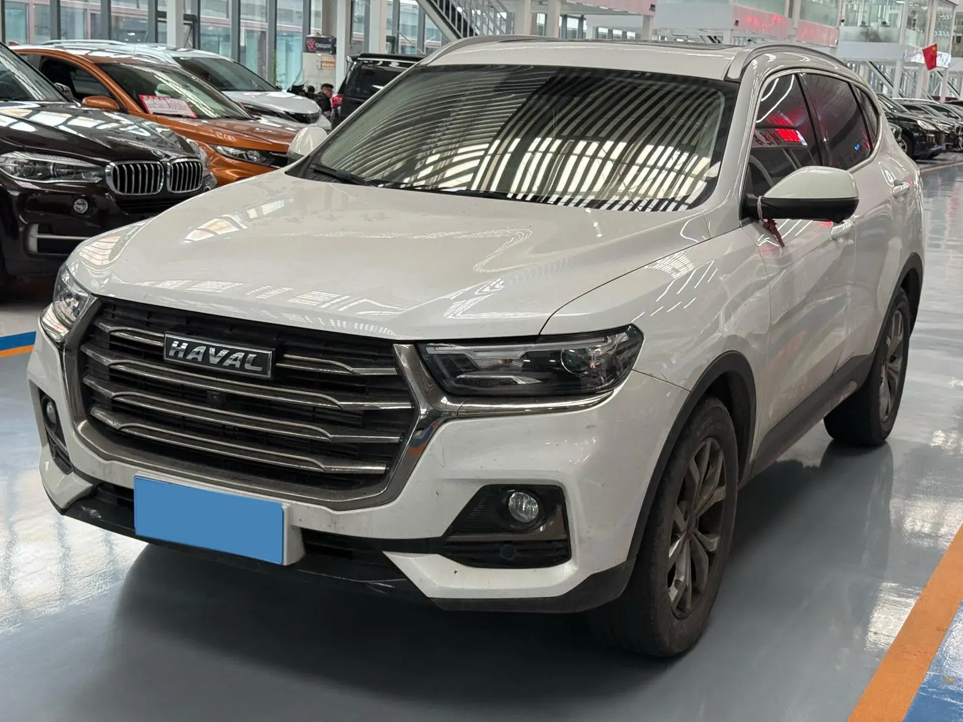 2021 HAVAL H6 view 1