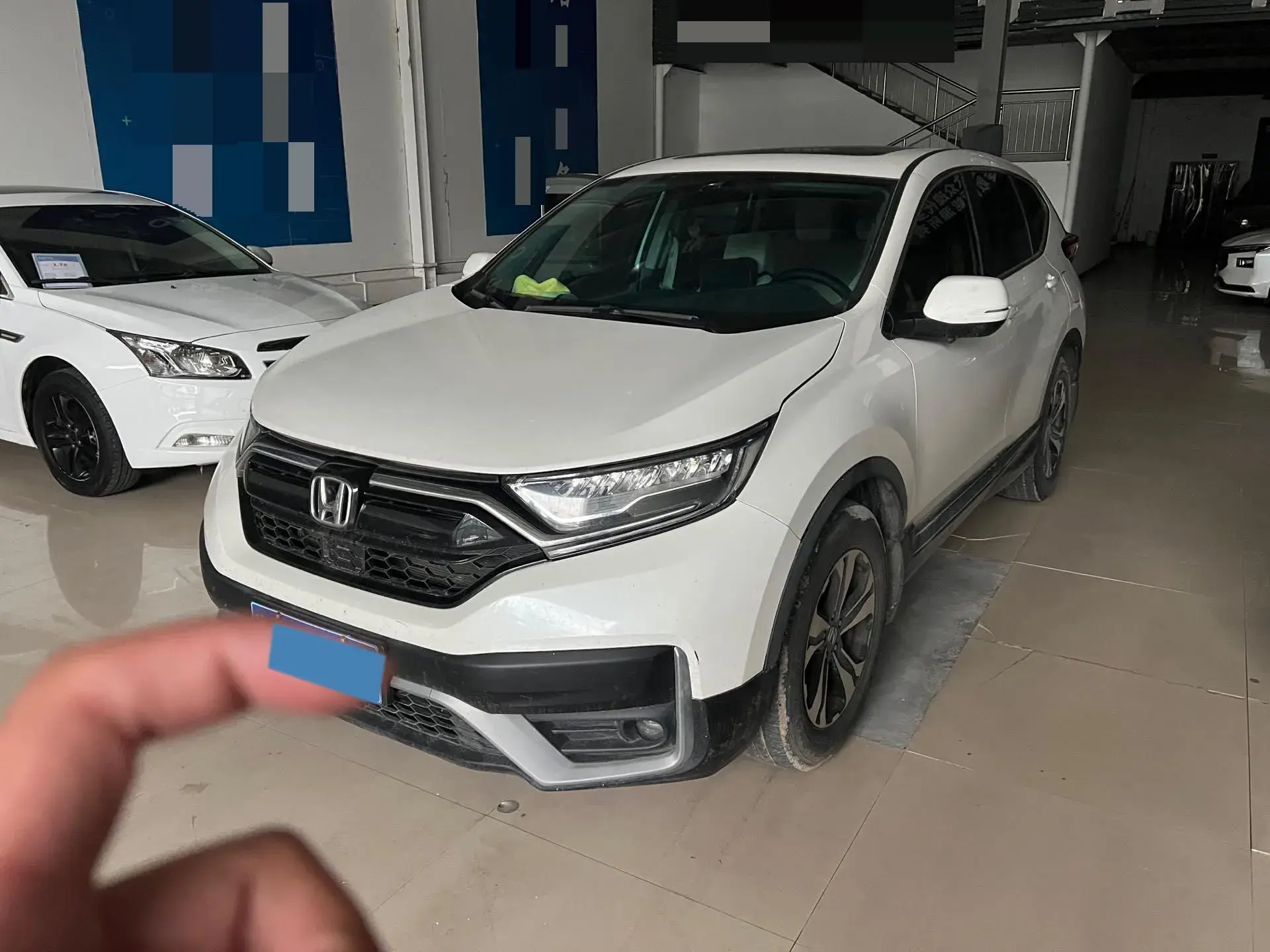 2021 HONDA CR-V view 1