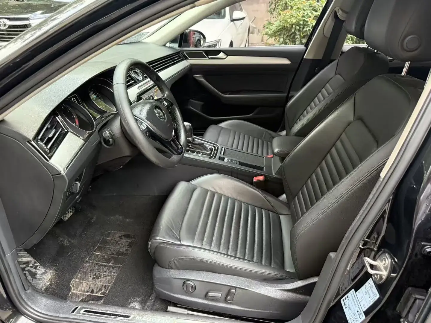 2018 VOLKSWAGEN MAGOTAN thumbnail 4