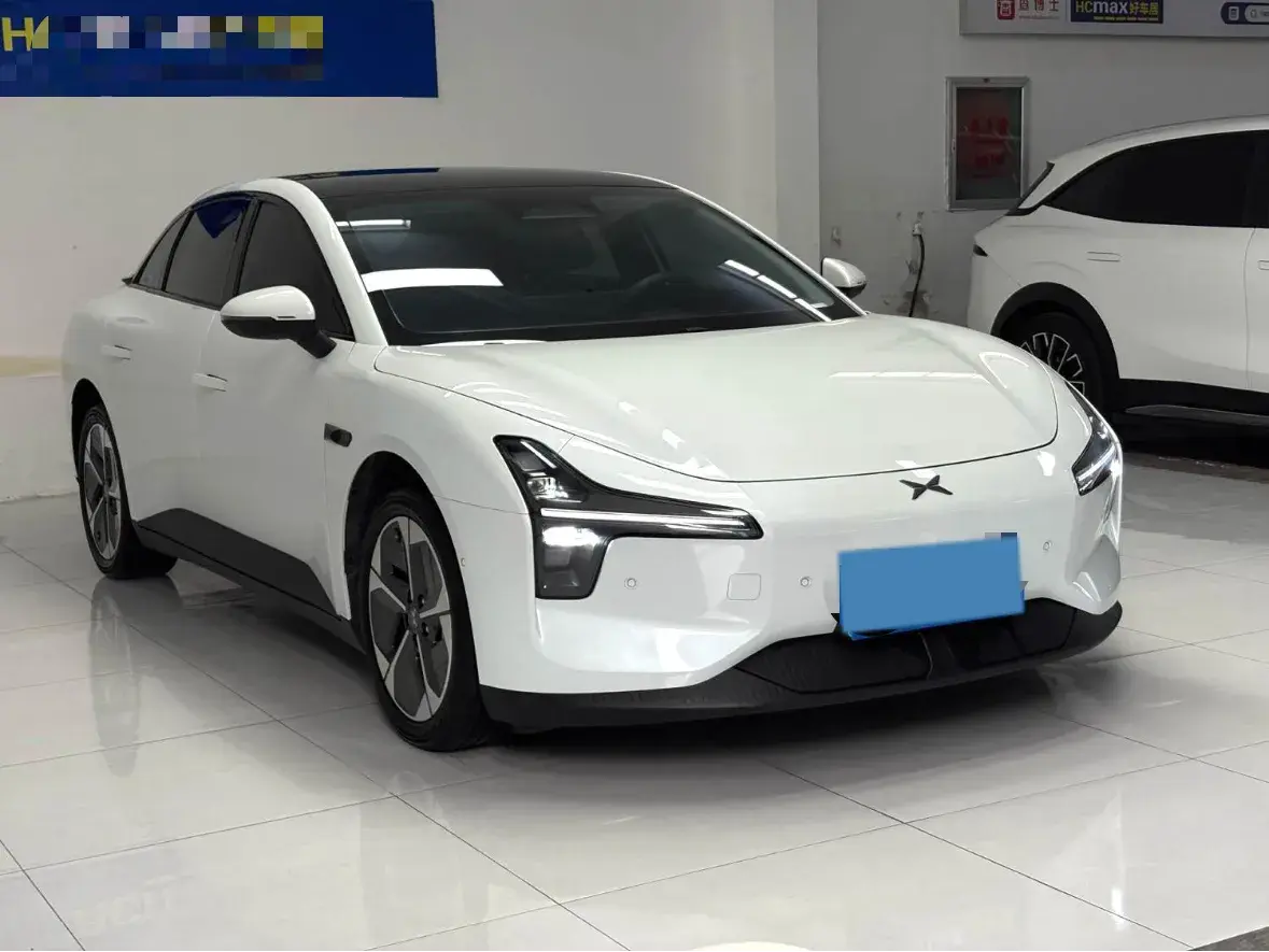 2025 XPENG MONA thumbnail 3