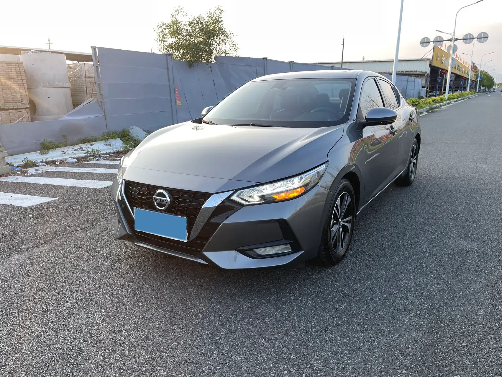 2020 NISSAN SYLPHY view 1