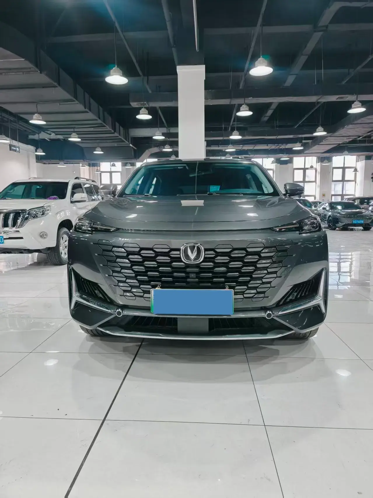 2022 CHANGAN UNI-K thumbnail 2