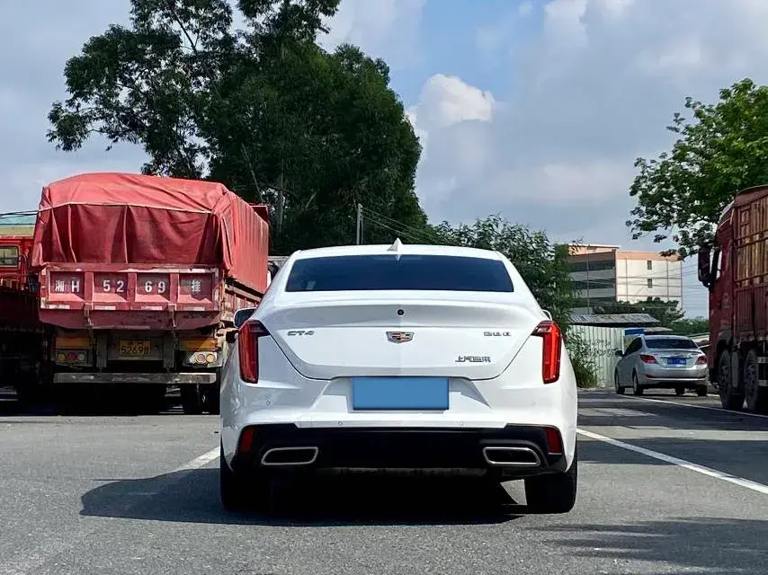 2021 CADILLAC CT4 thumbnail 4